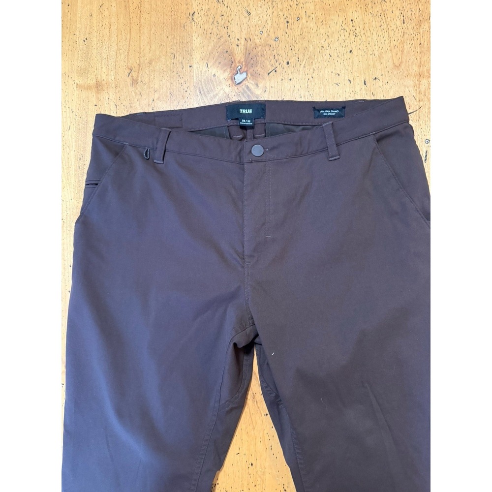 True Linkswear All Day Chino Pants Mens 38x32 Brown Slim Tapered Golf Stretch